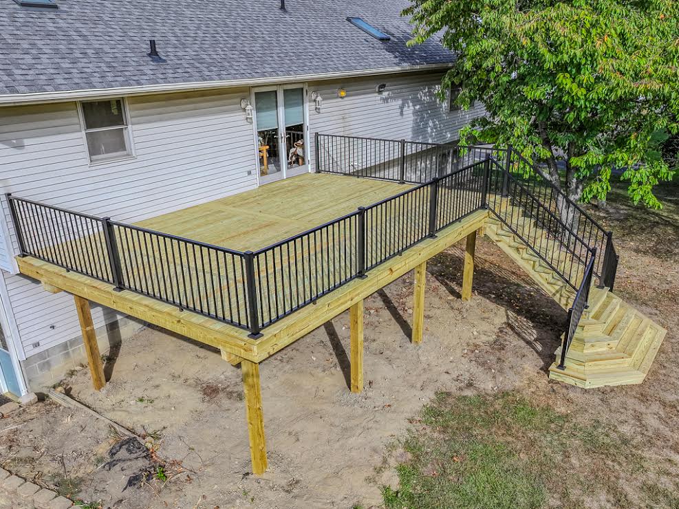 Composite Deck Builder in Perry, OH