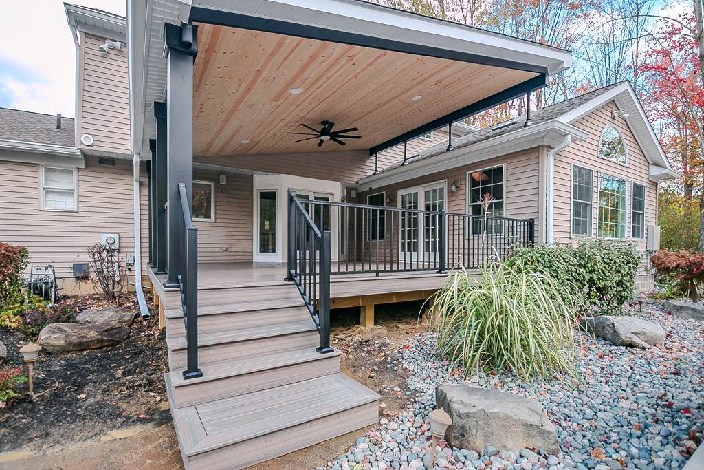 Deck Ceiling Installation in Perry Ohio Deck Ceiling Installation in Perry Ohio